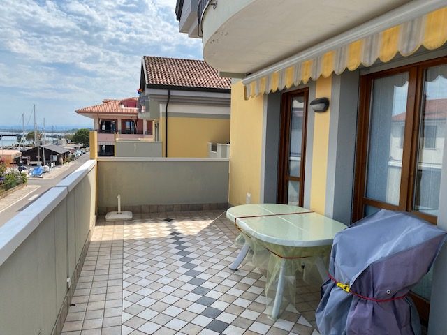 Terrasse mit Markise